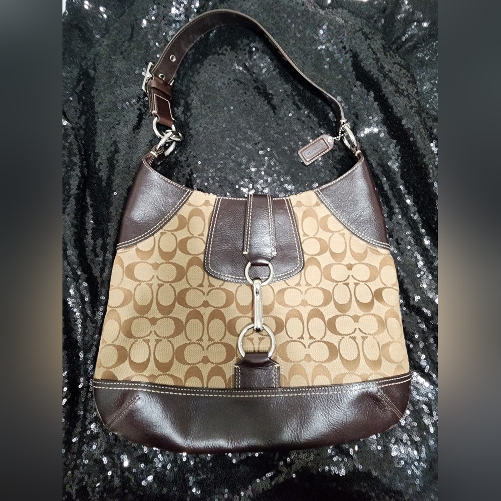 Vintage Coach Hamptons signature hobo shoulder bag